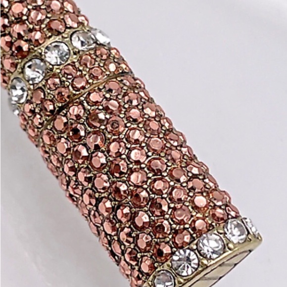 New Heidi Daus Lipstick Brooch with Genuine Swarovski Crystals - Picture 11 of 12